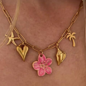 Collar de acero inoxidable con dijes de flores, colgante chapado en oro para mujer, joyería de moda, look de vacaciones de verano - Product Image 4