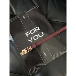 Cinturón de PU para Mujer con Hebilla de Cierre Automático de Aleación, Estilo Casual, Talla Estándar - Product Image 1