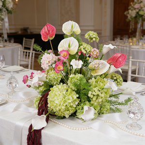 Centro de Mesa Decorativo para Bodas Personalizado por el Fabricante, Bola de Flores Artificiales Verde y Rosa con Amaranto Colgante - Product Image 1