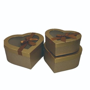 กระดาษกลิตเตอร์รูปหัวใจ 3 ชุด กล่องของขวัญวันวาเลนไทน์ สามารถปรับแต่งได้ตามความต้องการ - Product Image 1