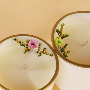 Velas Aromáticas <span class=keywords><strong>de</strong></span> Cera <span class=keywords><strong>de</strong></span> Soya Hechas a Mano con Diseño Artístico Moderno, Aromas Personalizables en Frasco <span class=keywords><strong>de</strong></span> Vidrio para Uso en Diwali - Product Image 6