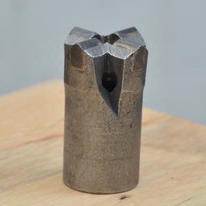 32-60mm鉄球歯コーンドリルビット岩鋳造加工用井戸掘削および掘削リグ装置 - Product Image 5