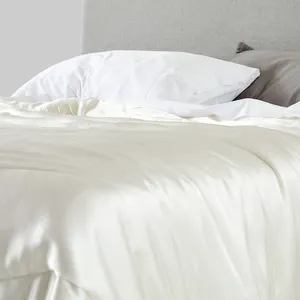 Chinese factory 100% Mulberry Silk Quilt Bedding bed sheet silk duvet cover Pure Silk fitted sheet Handmade