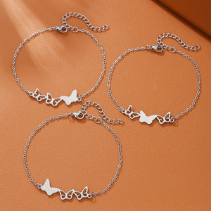Collar de mariposa de acero inoxidable para mamá, diseño hueco elegante, regalo, joyería, accesorio de moda para mujer - Product Image 3