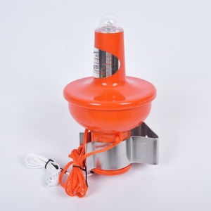 Lampe <span class=keywords><strong>de</strong></span> <span class=keywords><strong>sauvetage</strong></span> rechargeable à batterie au lithium orange à faible consommation et longue durée <span class=keywords><strong>de</strong></span> vie <span class=keywords><strong>pour</strong></span> équipage <span class=keywords><strong>de</strong></span> yacht et <span class=keywords><strong>bateau</strong></span> - Product Image 2
