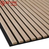 Design moderne de panneaux à lattes en PET pour l'intérieur des ascenseurs, la décoration des cabines d'ascenseurs et les petits espaces