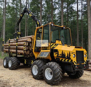 Rimorchio Forestale HAIJU con 8 Ruote Motrici, Capacità di Carico 4-5 Tonnellate, con Gru Idraulica e Pinza - Product Image 4