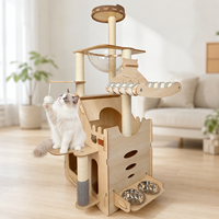 Arbre à chat en bois multi-niveaux personnalisé 134 cm pour 2-3 chats, avec condo, hamac, capsule, gamelle et sisal, OEM, vente en gros