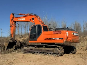 รถขุดมือสอง DOOSAN DX300LCA ขนาด 30 ตัน รถขุดตีนตะขาบเกาหลีแท้ มีสินค้าในสต็อกพร้อมขาย - Product Image 2