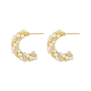 <strong>High</strong> <strong>End</strong> Gold Plated Pearl Wrapped Stud Earrings Flower Design Vintage Women's <strong>Jewelry</strong> for Party Wear Wholesale - Product Image 5