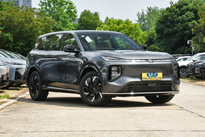 Venta al por mayor Changan Qiyuan Q07 <span class=keywords><strong>Coche</strong></span> Eléctrico SUV de Nueva Energía Gran Autonomía 1345km <span class=keywords><strong>Precio</strong></span> Económico para Distribuidores Envío Rápido - Product Image 3