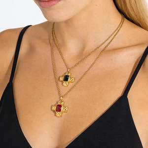 Collar con Colgante de Cruz Geométrica con Gemas - Diseño con Opción de Gemas Multicolores, Estilo Moderno y Versátil para Reuniones Informales - Product Image 4