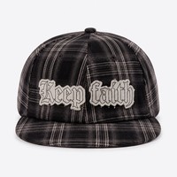 Casquette de baseball vintage en velours côtelé avec logo personnalisé appliqué, 5 panneaux, visière plate structurée, fermeture snapback, vente en gros