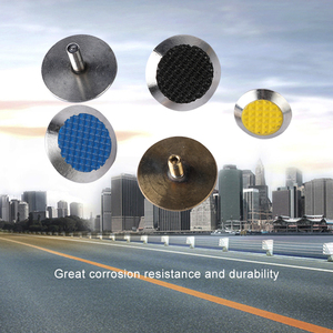 Indicateur de route de goujon de pavage tactile rond en acier inoxydable 304 à face diamantée antidérapante pour la sécurité routière - Product Image 1