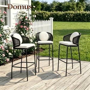 Tabouret de <span class=keywords><strong>bar</strong></span> extérieur moderne nordique contemporain avec structure en aluminium et dossier tressé en cordes, léger et durable pour usage hôtelier - Product Image 3