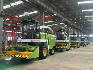 Factory Price Small Mini Maize Forage Harvesting Machine Self-propelled Corn Silage Harvester