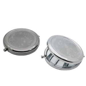 Miroir de Maquillage Portable en Métal et Verre, Mini Format de Poche, Double Face, Logo Personnalisé, Diamètre 70mm, 3 Couleurs, Maison Intelligente 2026 - Product Image 3