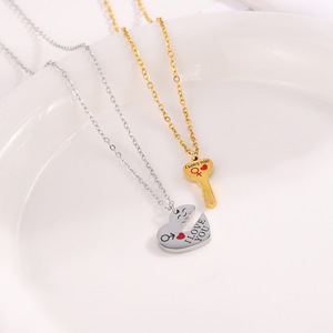قلادة زوجين على شكل قلب الحب قلادة أنا أحبك المتخصصة مقاومة للبهتان - Product Image 2