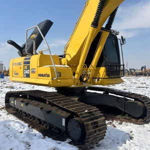 Excavadora Usada Komatsu PC240LC 11 24T Modelo 2024, 25.13 Toneladas, Capacidad de Cazo de 1.2m, para Cimentaciones de Viviendas Temporales Post Desastre - Product Image 1