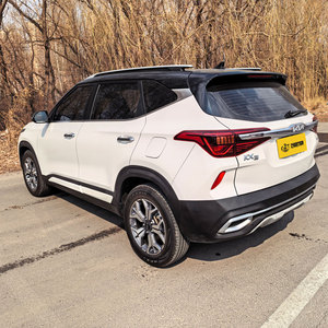 Voiture d'occasion de marque KIA KX3 2021 1.5L CVT automatique, climatisation, essence, petit <span class=keywords><strong>SUV</strong></span>, conduite à gauche, traction avant, jantes R17, sièges en cuir, <span class=keywords><strong>SUV</strong></span> <span class=keywords><strong>pas</strong></span> <span class=keywords><strong>cher</strong></span> - Product Image 3