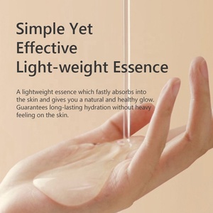 Personnalisation OEM Soins <span class=keywords><strong>de</strong></span> la peau coréens Essence du visage élimine les <span class=keywords><strong>taches</strong></span> <span class=keywords><strong>brunes</strong></span> et éclaircit le teint 10% Nicotinamide 4% Acide tranexamique - Product Image 4