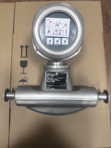 Débitmètre à section variable Endress+Hauser Promass 80 pour gaz, air, eau, huile, précision +/-0,2%, en métal, garantie 1 an, Promass 80 P - Product Image 4