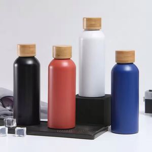 Botella Térmica Deportiva de Acero Inoxidable de Doble Pared con Recubrimiento en Polvo, 350ml/500ml, 24 Horas de Aislamiento, Tapa de Bambú, Venta al Por Mayor de Fábrica - Product Image 2