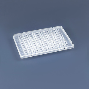 Plaque PCR 96 puits compatible ABI 0.1/0.2ml à demi-jupe avec chiffres et lettres - Product Image 2