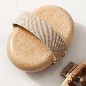 Spazzola da massaggio portatile in legno naturale, esfoliante per il corpo Shiatsu, spazzola per massaggio a secco - Product Image 6