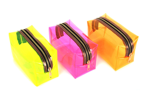 Sac cosmétique transparent sac de lavage en PVC translucide Pu givré bain natation pochette de stockage - Product Image 2