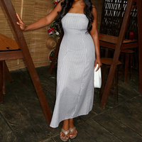 Nouvelle Robe Longue Maxi Évasée et Ajustée pour Femme, Rayée, Sans Bretelles, Sans Manches, Idéale pour les Vacances d'Été, Décontractée et Tendance, Vente en Gros