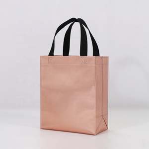 Bolsa de Mano Metálica Holográfica Ecológica y Reciclable con Logotipo Personalizado y Color Personalizado para Compras - <span class=keywords><strong>Compra</strong></span> al <span class=keywords><strong>por</strong></span> Mayor - Product Image 3