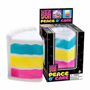 Juguete Sensorial NeeDoh Nice Cube TPR con Forma de Pastel Schylling - Juguete Antiestrés para Todas las Edades, Juego Sensorial Divertido - Product Image 3