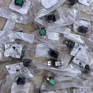 มอเตอร์สตาร์ท 8943795431 ปั๊มน้ำมันเชื้อเพลิง 5825500300 รีเลย์สตาร์ท 8980056311 เทอร์โบชาร์จเจอร์ 8970444180 สำหรับอะไหล่เครื่องยนต์รถขุดอีซูซุ - Product Image 2