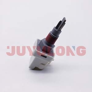 เซ็นเซอร์ระดับน้ำรถขุด XCMG รุ่น 2872768 24V DC สำหรับ XE135 150 200 205 215 235 ซีรีส์ - Product Image 3