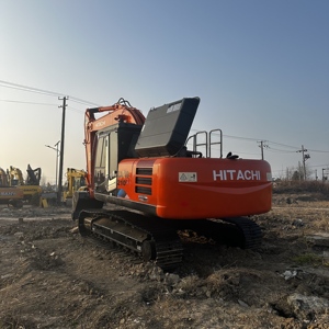 Grande force de creusement, bonne économie de carburant, cabine confortable, excavatrice Hitachi ZX210 de 21 tonnes d'occasion pour travaux de terrassement lourds en stock - Product Image 1