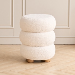 Sgabello da Trucco in Velluto Teddy Stile Crema con Base in Legno Antiscivolo per <span class=keywords><strong>Camera</strong></span> da Letto delle Ragazze - Lusso Leggero, Sensazione di Alta Gamma, Famoso su Internet - Product Image 6