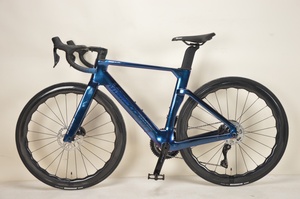 Bicicleta de Carretera de Fibra de Carbono 700C de 2x12 Velocidades con Sistema de Frenado Hidráulico, Horquilla 700CFS24SH - Product Image 3
