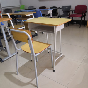 Conjunto de Escritorio y Silla Escolar Económico, Muebles Ergonómicos para Aula con Tablero de Contrachapado para Primaria y <span class=keywords><strong>Secundaria</strong></span> - Product Image 5