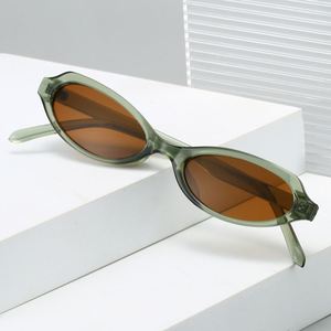 Lunettes de soleil œil-de-chat rétro polygonales à monture étroite, couleurs bonbon, protection UV400, personnalisables avec logo, pour femmes et hommes, collection 2025 - Product Image 4
