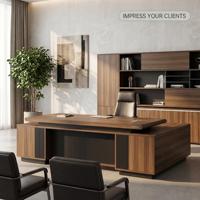 Bureau de direction moderne avec deux meubles de rangement, finition grain de bois et noir, bords arrondis, passe-câbles, poste de travail