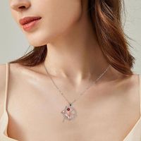 Collier pendentif danseuse de ballet pour femme, pendentif cercle bicolore gymnaste avec zircon rouge, bijou de danse tendance, cadeau