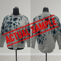 Pull en maille mohair gris pour femme, imprimé léopard abstrait, col rond orné de strass, bordure métallique, coupe ample et manches longues