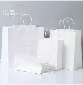 ถุงกระดาษคราฟท์สีขาวและสีน้ำตาลแบบคลาสสิก รีไซเคิลได้ หูหิ้วแบบบิด สำหรับใส่สินค้าในซูเปอร์มาร์เก็ต ใช้สำหรับโปรโมชั่น พร้อมโลโก้ตามสั่ง - Product Image 4