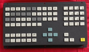 Teclado Neutral 6FC52030AC001AA0 con Interruptor de Circuito para Sistema de Control 6FC5203-0AC00-1AA0 - Product Image 4
