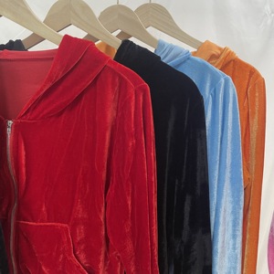 Спортивный костюм из двух предметов с капюшоном на молнии - Product Image 4