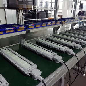 Illuminazione a Led IP66 impermeabile lunga durata ad alta efficienza luce lineare a prova di esplosione cabina di vernice Led lampada - Product Image 4