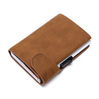 Dompet pria kulit PU logam RFID kustom bisnis dengan penutup kancing desain dan Logo kuda gila minimalis
