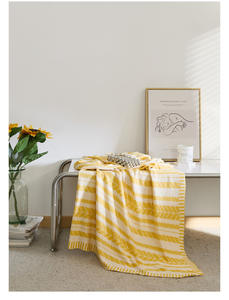 بطانية خيزران فاخرة بطبقة مزدوجة مبطن تقنيات منسوجة مخططة خفيفة لغرفة النوم الصيفية رميات يمكن ارتداؤها - Product Image 6