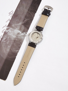 นาฬิกาธุรกิจสุดหรู ดีไซน์ทันสมัย สายหนัง 22 มม. ตัวเรือนโลหะผสม หน้าปัดโปร่งใส พร้อมฟังก์ชั่นกลไก - Product Image 4